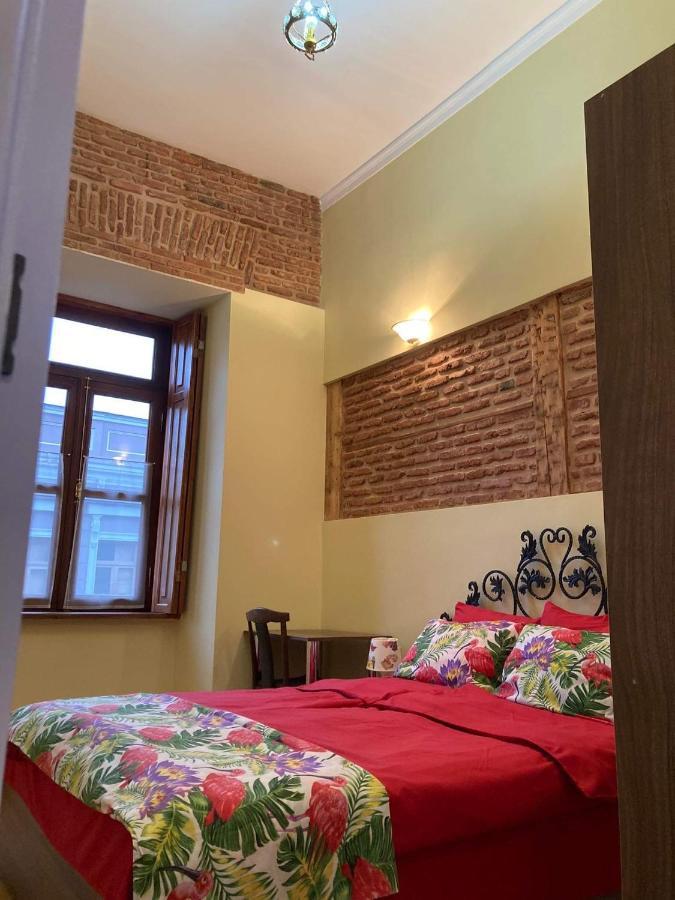 Historic Apartments "1868 Tbilisi" Best Location Bagian luar foto