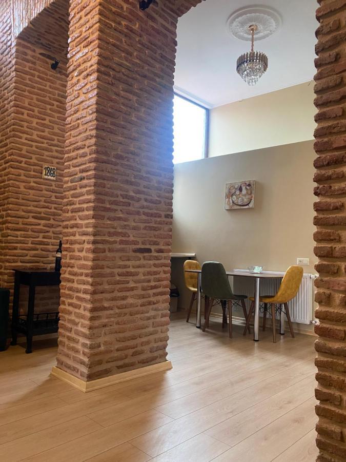 Historic Apartments "1868 Tbilisi" Best Location Bagian luar foto
