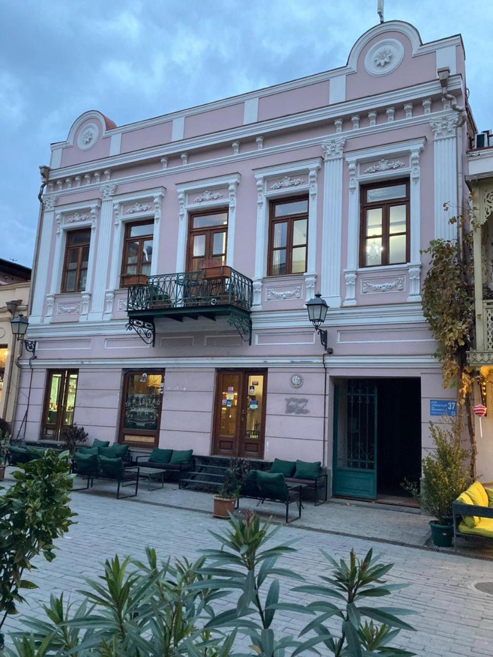 Historic Apartments "1868 Tbilisi" Best Location Bagian luar foto